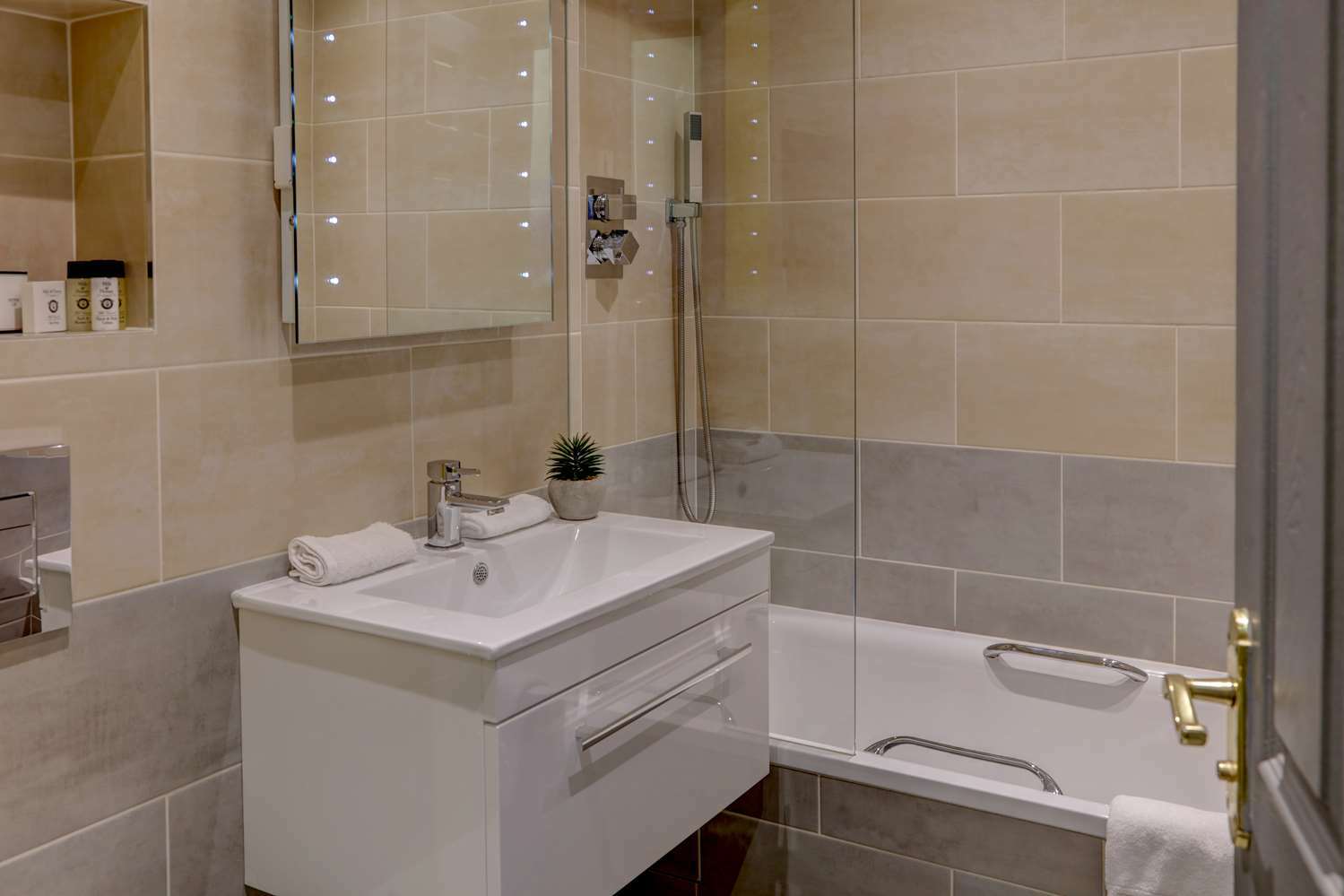 Stonecross Manor Hotel ケンダル 部屋 写真