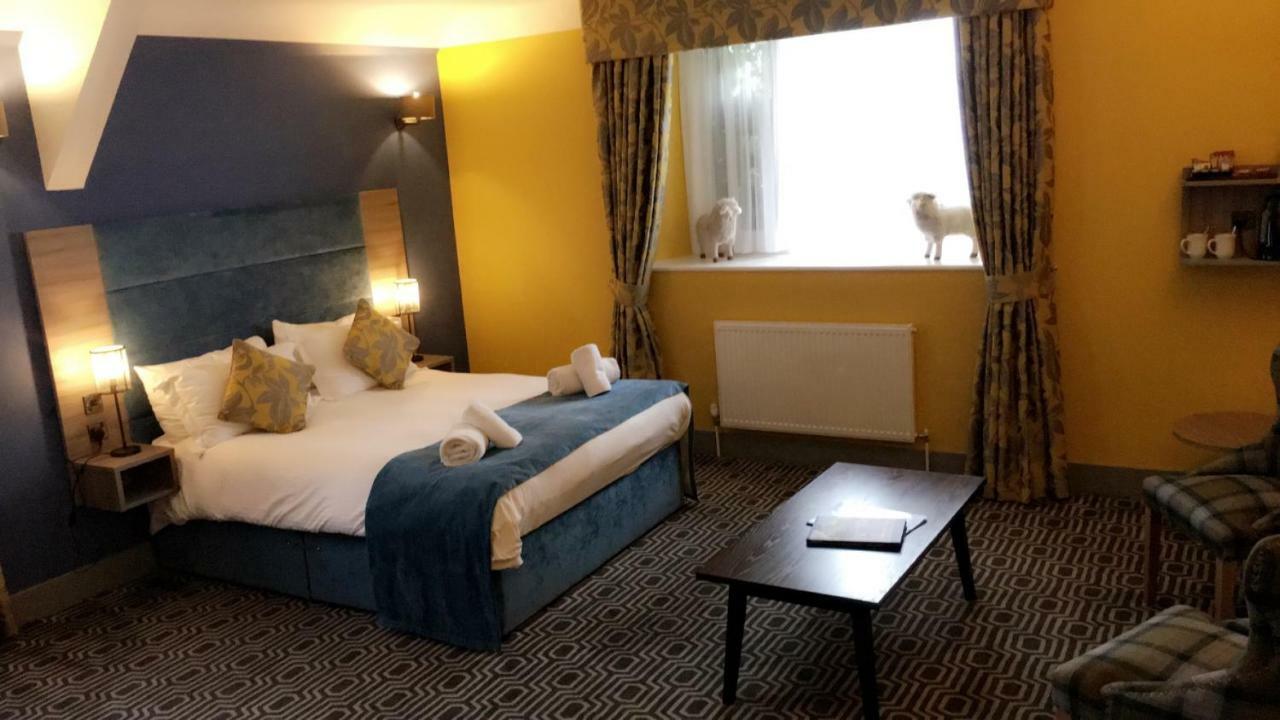 Stonecross Manor Hotel ケンダル エクステリア 写真